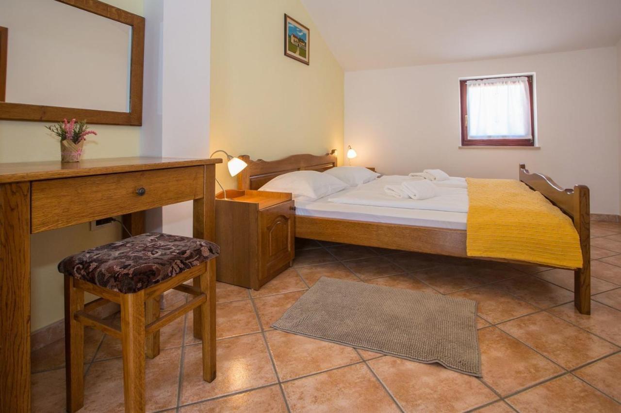 Apartment Nini Пореч Екстериор снимка
